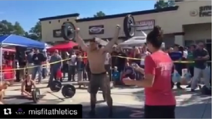 Travis Williams does Isabel in under 60 seconds (screen cap)